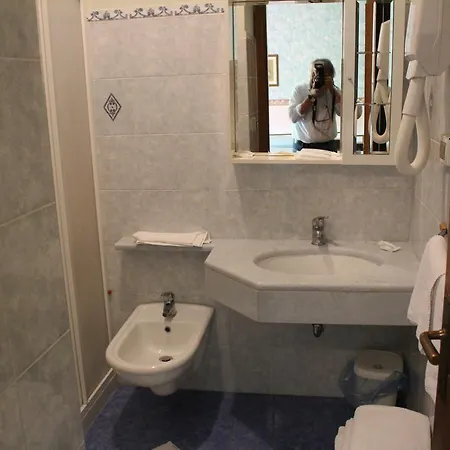 Da Elio 호텔 피에가로